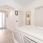 Free Parking And 4 Bedrooms By Antoleo Vicenza