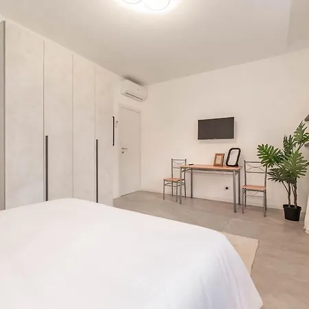 Free Parking And 4 Bedrooms By Antoleo Apartment Vicenza
