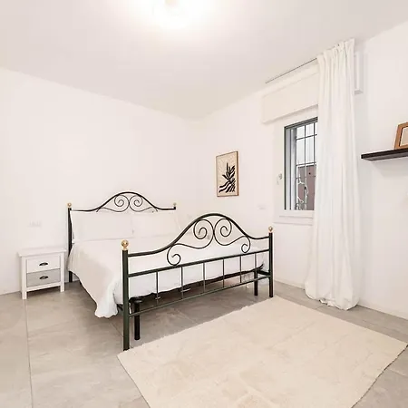 Free Parking And 4 Bedrooms By Antoleo Apartment Vicenza