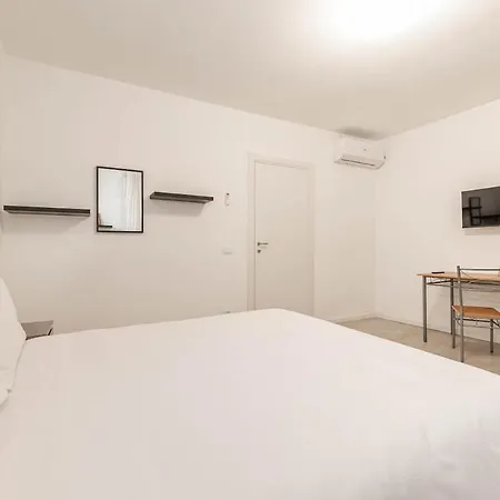 Free Parking And 4 Bedrooms By Antoleo Daire Vicenza